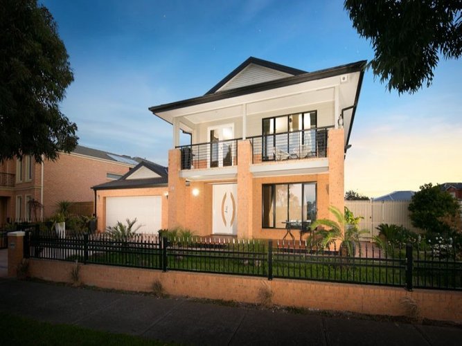 26 Brookglen Boulevard Cairnlea 3023