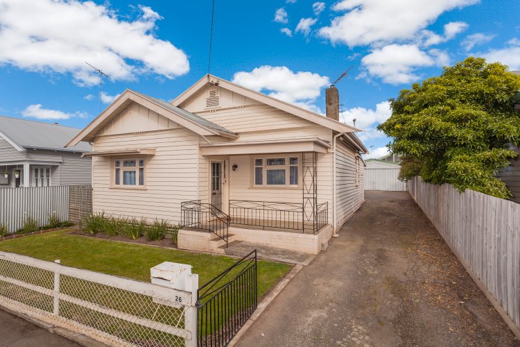 26 Cairns Avenue, Newtown