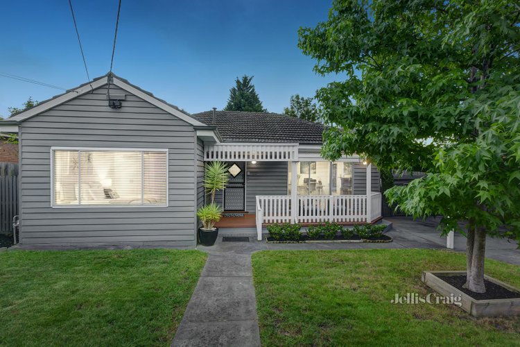 26 Christina Street Burwood 3125
