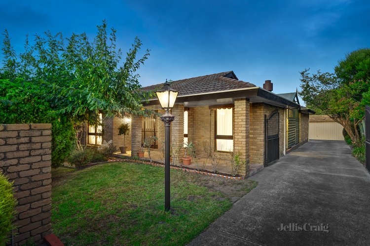 26 Dehnert Street Doncaster East 3109