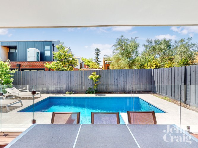 2/6 Gilmour Road Camberwell 3124