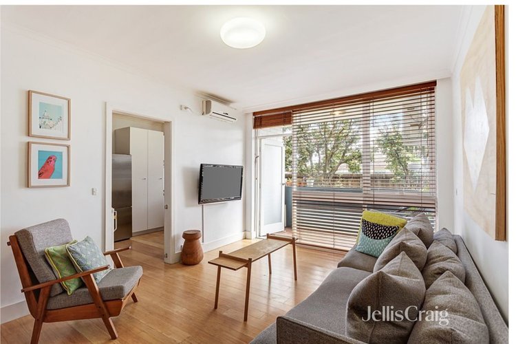2/6 McKay Street Coburg 3058