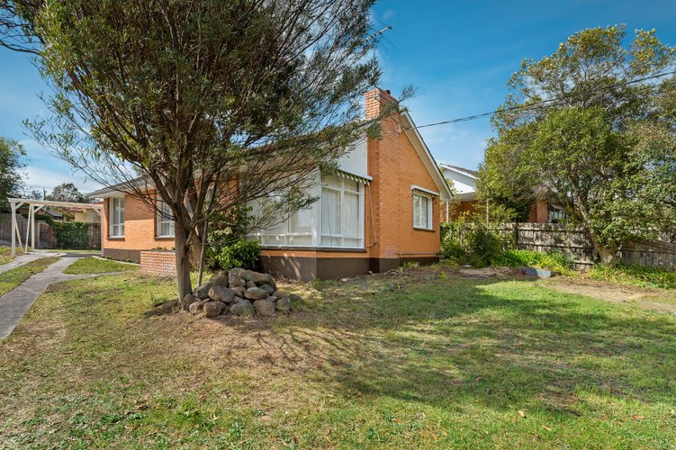 26 Paula Crescent Doncaster East 3109
