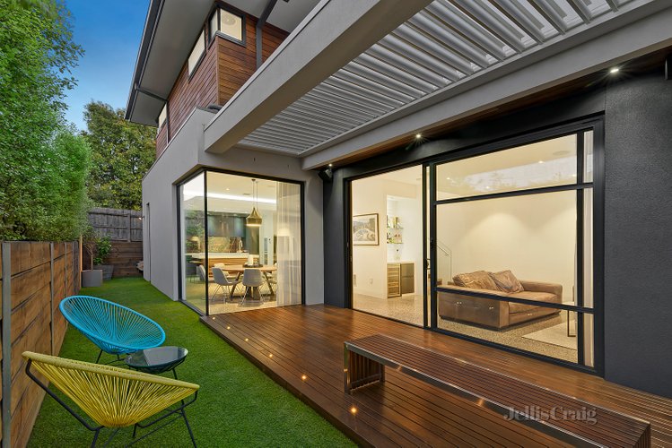 2/6 Ruth Street Donvale 3111