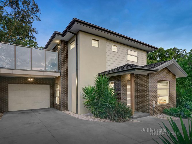 2 6 Shalbury Avenue Eltham 3095
