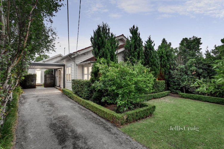 26 Walerna Road Glen Iris 3146