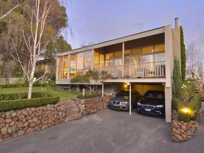 261 Noble Street Newtown 3220