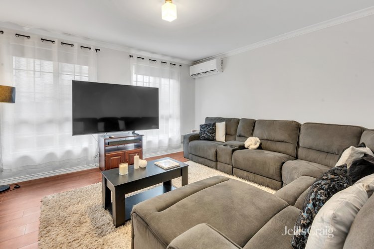 2/61 Northumberland Road Pascoe Vale 3044