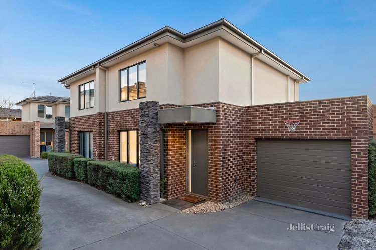 2 62-64 Manningham Road Bulleen 3105