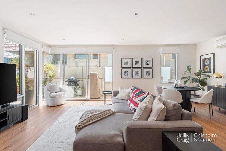 26 24-26 Milton Street Elwood 3184