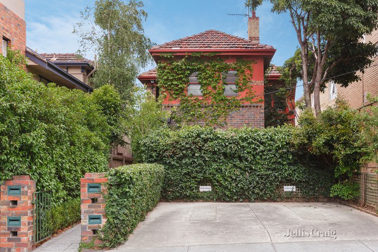 2/635 Malvern Road Toorak 3142