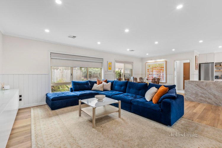 2 65 The Avenue Ocean Grove 3226