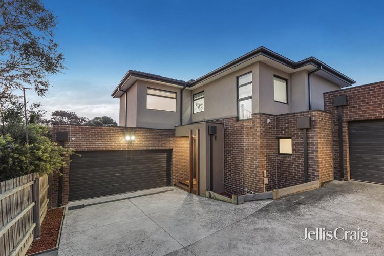 2 66 Larch Crescent Mount Waverley 3149