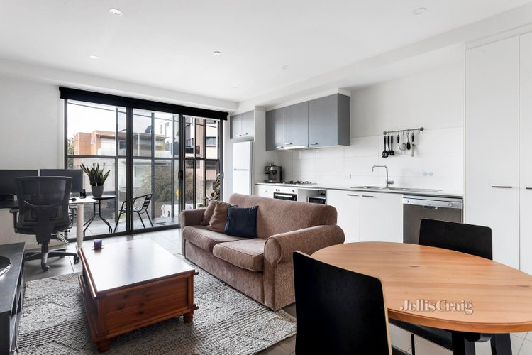 2 67 Nicholson Street Brunswick East 3057