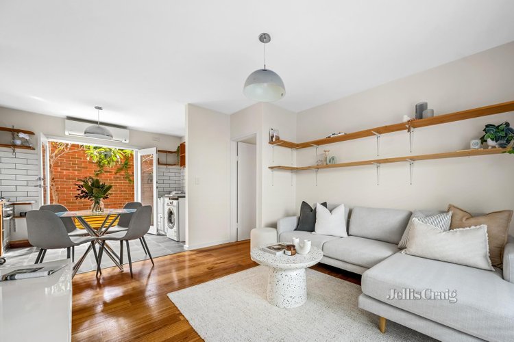 2 68 De Carle Street Brunswick 3056