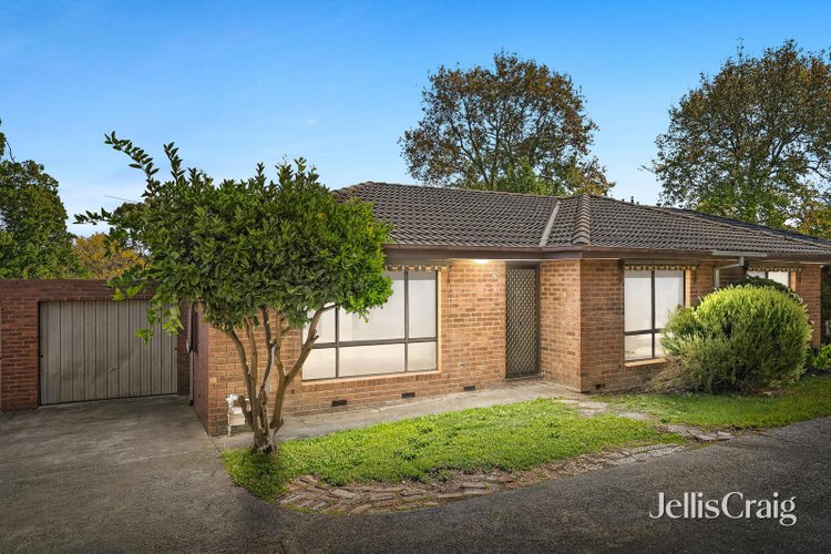 2 68 Hewish Road Croydon 3136