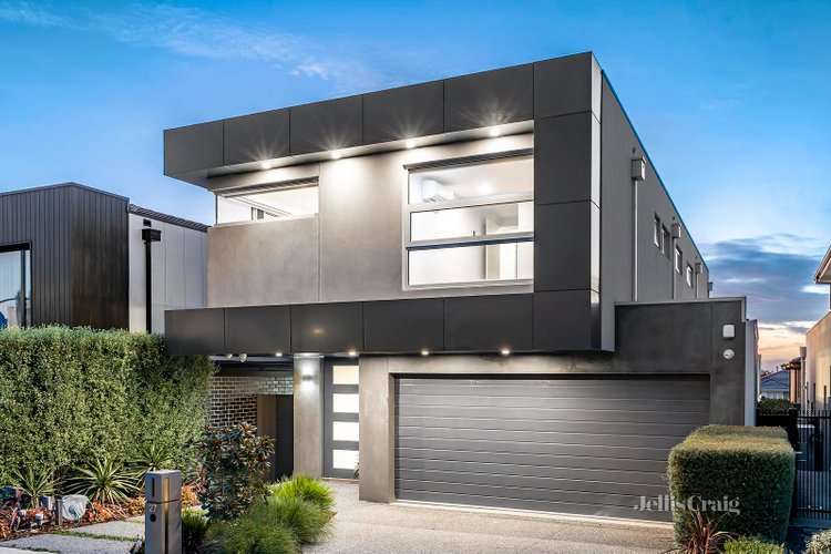 27 Auburn Crescent Doncaster 3108