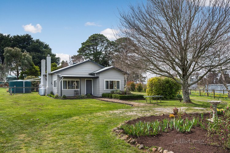 27 Bergs Lane North Blackwood 3458