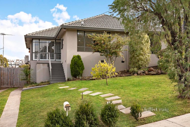 27 Brentwood Drive Avondale Heights 3034