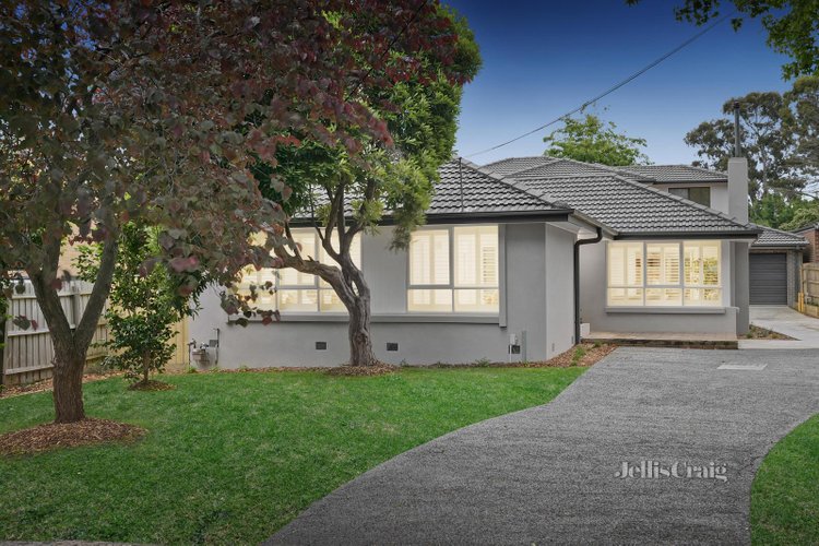 27 Broughton Avenue Croydon 3136