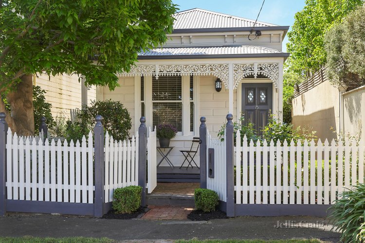 27 Churchill Grove Hawthorn 3122
