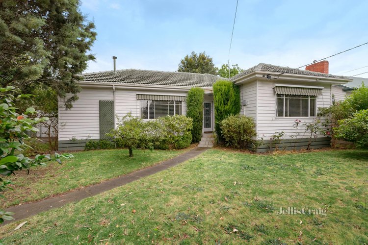 27 Donald Street Blackburn South 3130