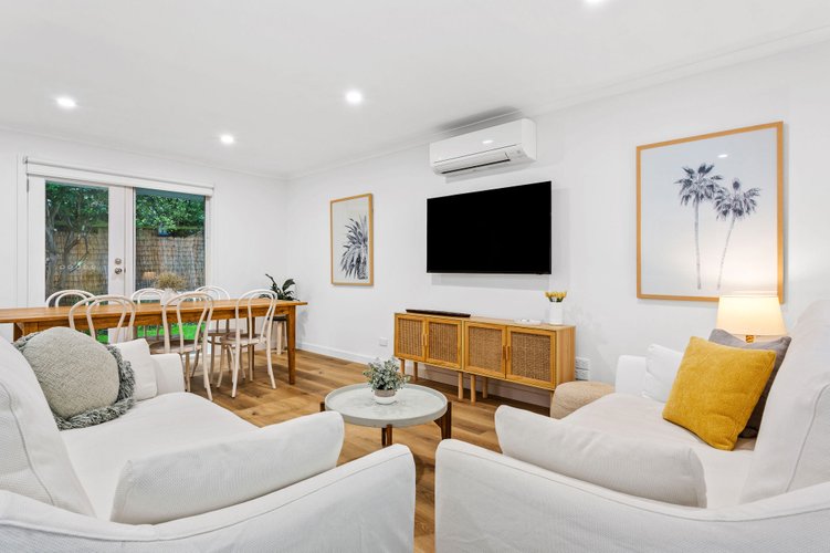 27 Hogan Drive Rye 3941