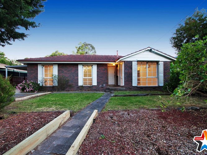 27 Huntingdon Avenue Bayswater North 3153