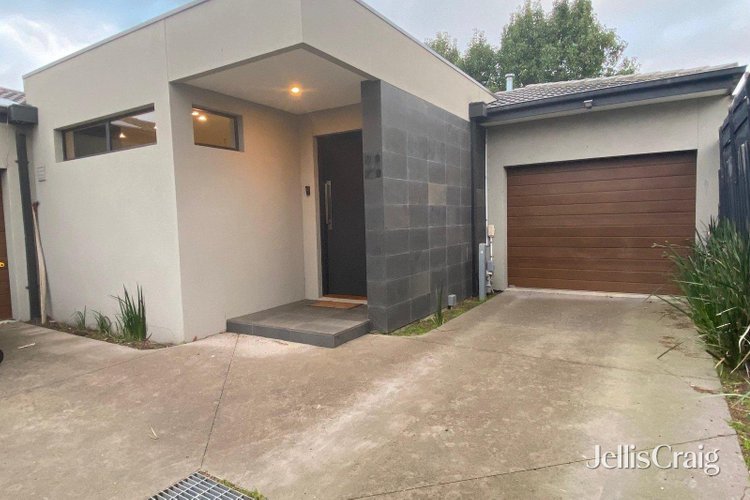 2 7 Joan Street Moorabbin 3189