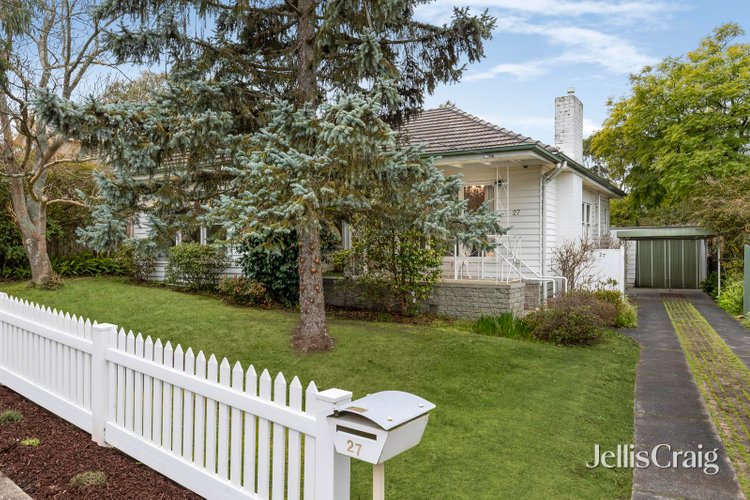 27 Lasiandra Avenue Nunawading 3131