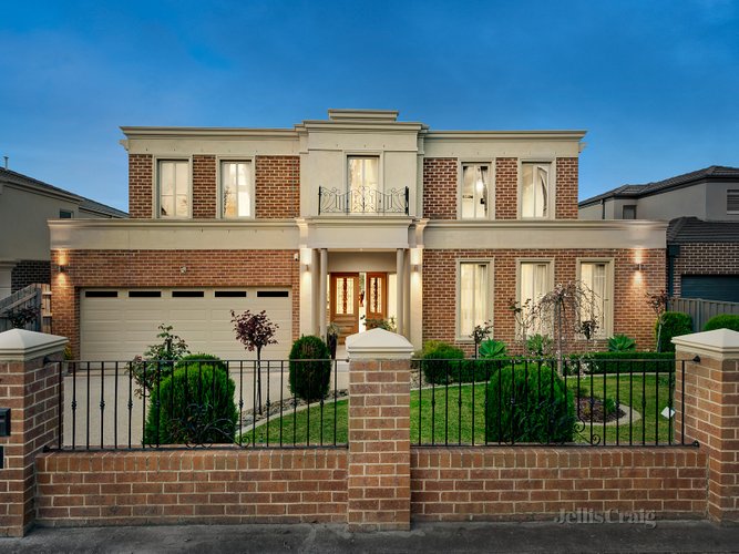 27 Lemana Crescent Mount Waverley 3149