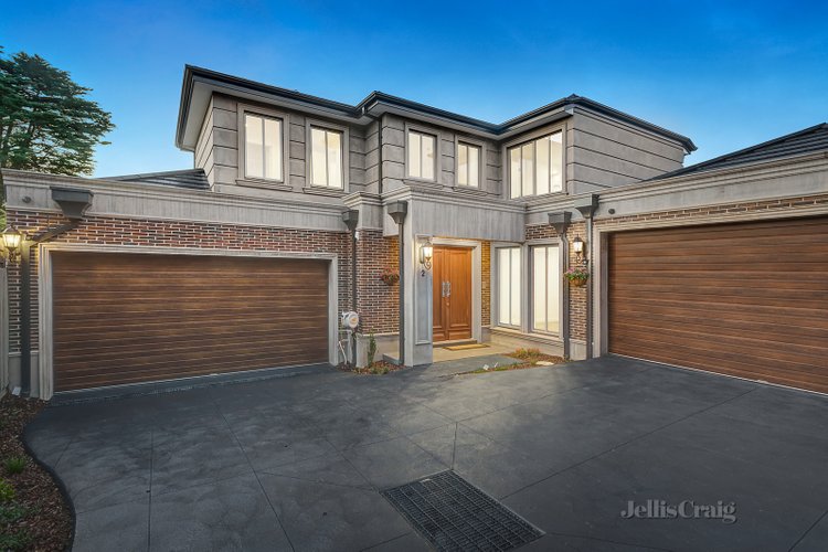 2/7 Lemon Grove Mount Waverley 3149
