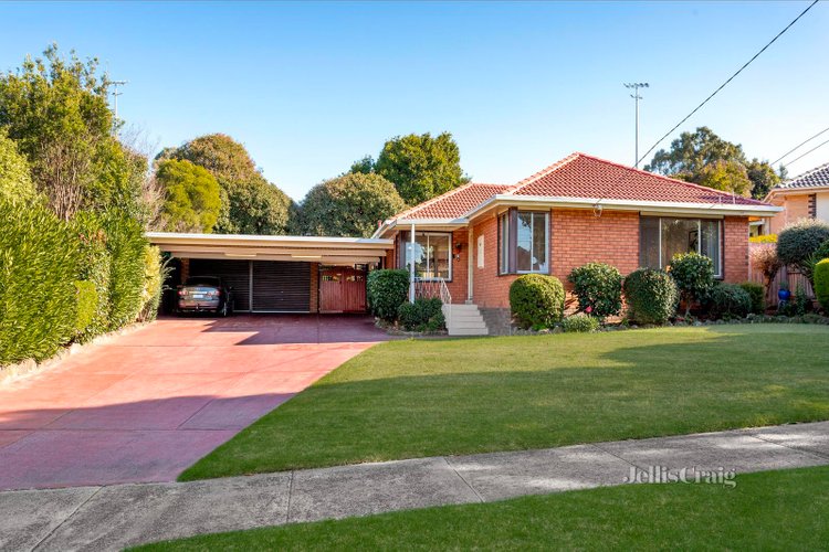 27 Medbury Avenue Watsonia 3087