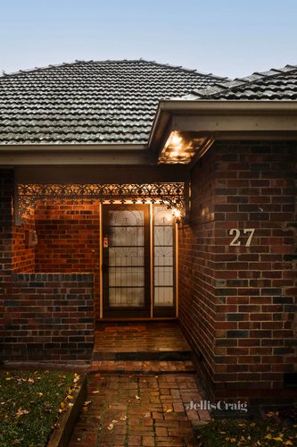27 Odenwald Road Eaglemont 3084