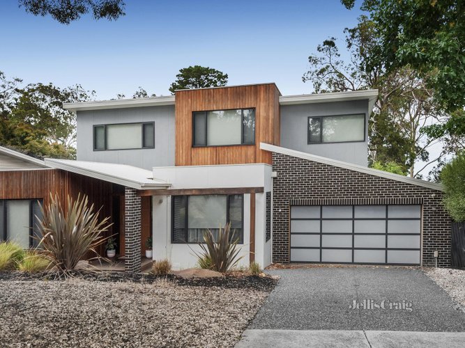 27 Pine Crescent Ringwood North 3134