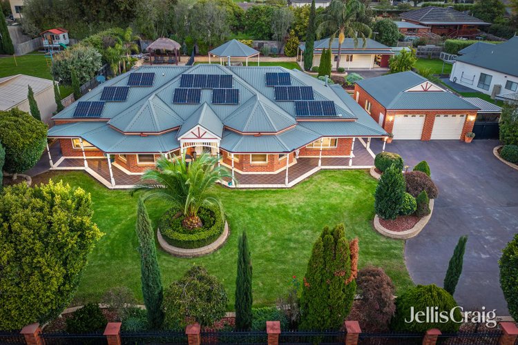 27 Prospect Road Wandin North 3139