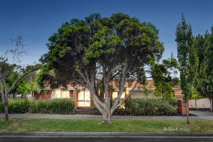 27 Red Plum Place Doncaster East 3109