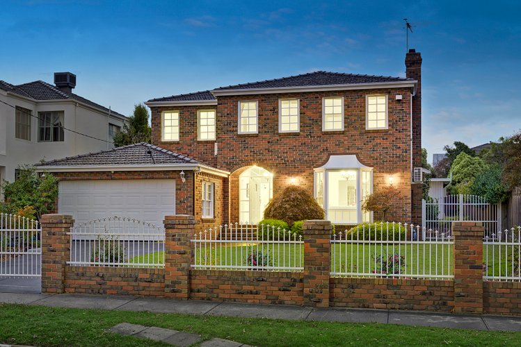 27 Severn Street Balwyn North 3104