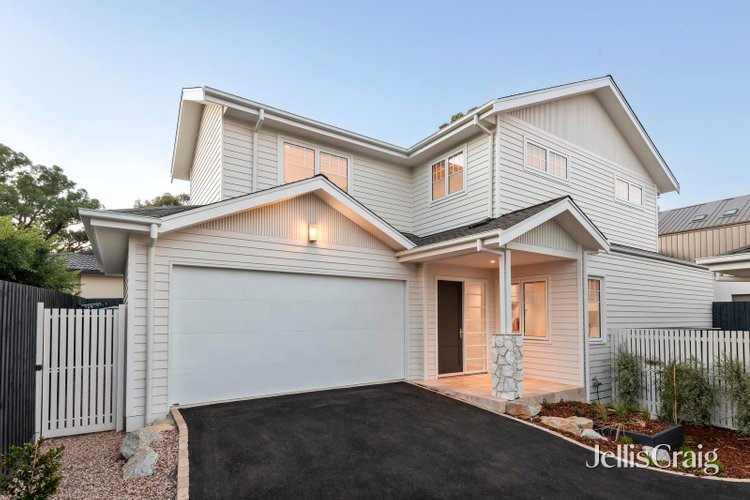 2 7 Springfield Street Briar Hill 3088