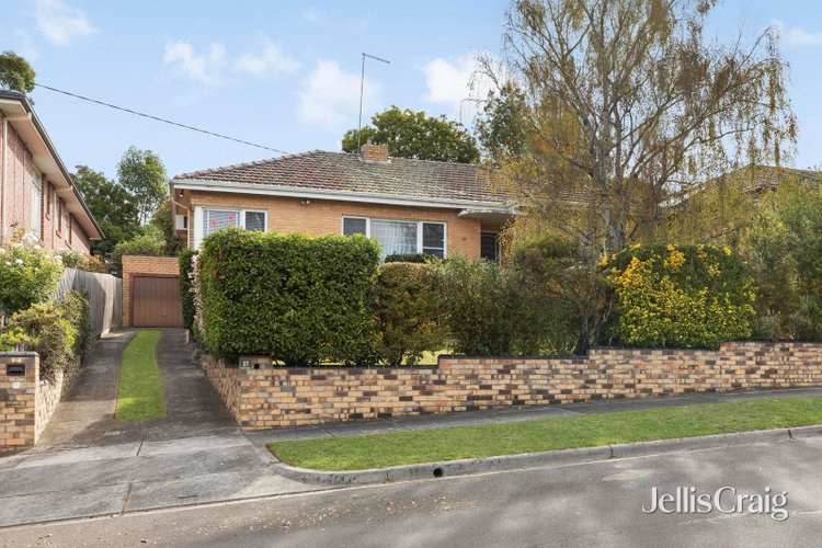 27 Stocks Road Mount Waverley 3149