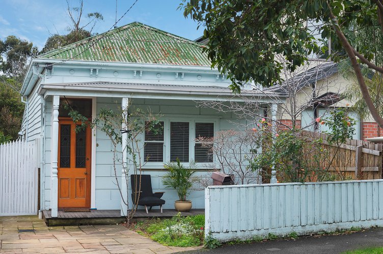 27 Sunbury Crescent Surrey Hills 3127