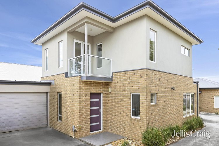 2 7 Trewheela Avenue Manifold Heights 3218