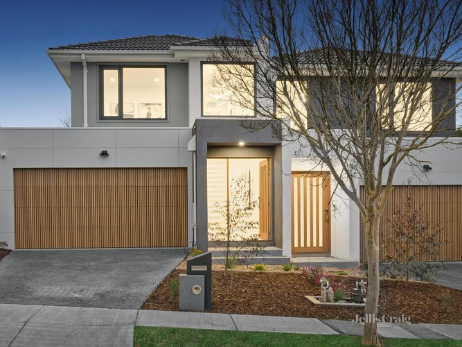 27 Tristania Street Doncaster East 3109