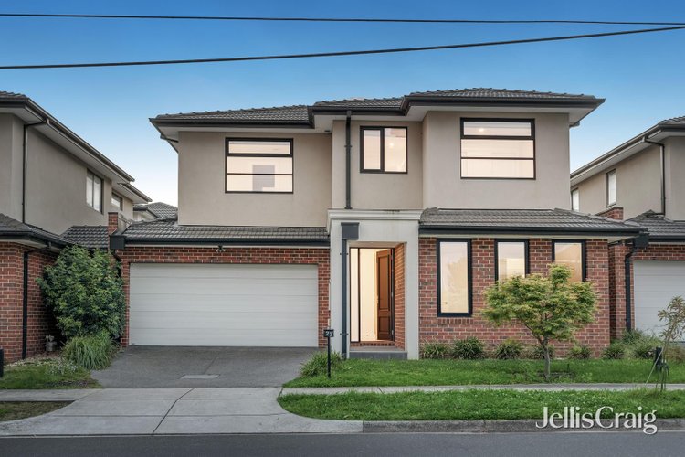 27 Wills Avenue Mount Waverley 3149