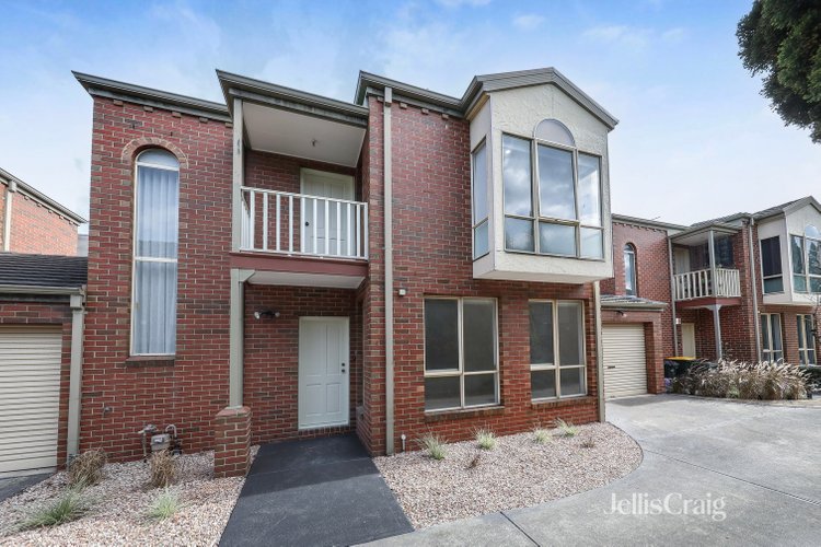 2/70 Kororoit Creek Road Williamstown 3016