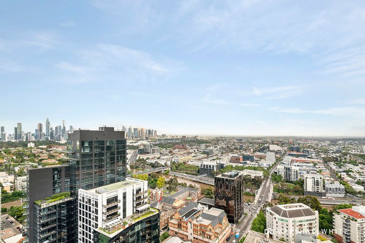 2703/33 Malcolm Street