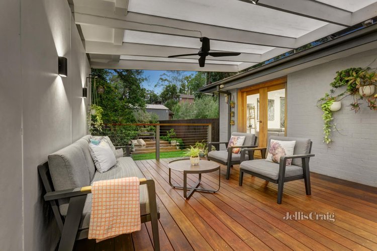 2 75 Napoleon Street Eltham 3095
