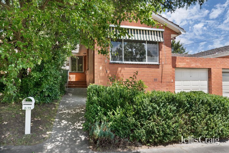 2 75 Warrigal Road Surrey Hills 3127