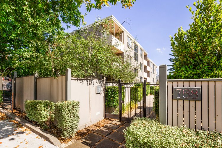 2/758 Burwood Road Hawthorn East 3123
