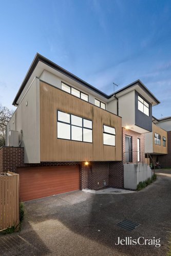 2 787 Station Street Box Hill North 3129